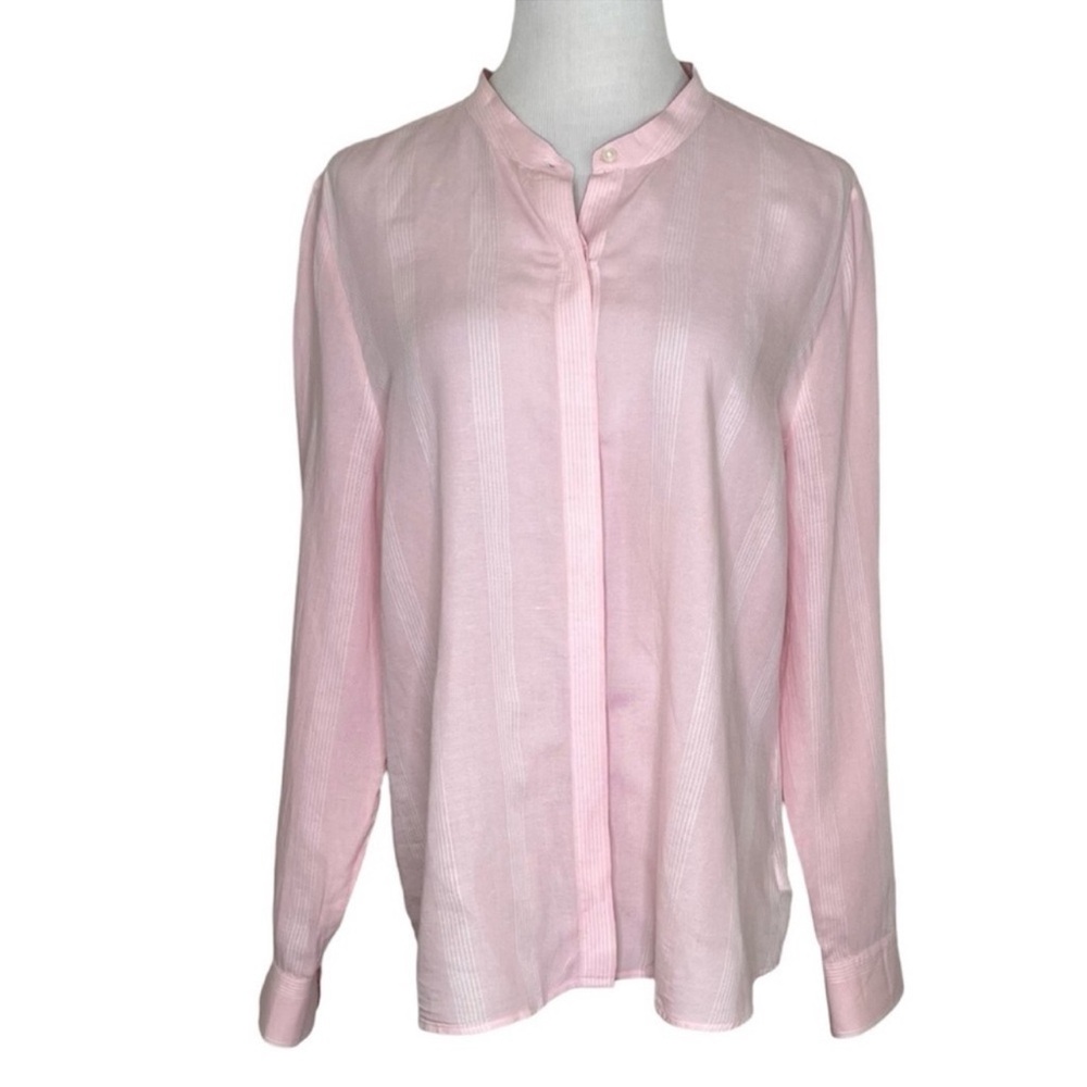 UNTUCKit Light Pink Mandarin Collar Button-Down Shirt - Picture 2 of 8